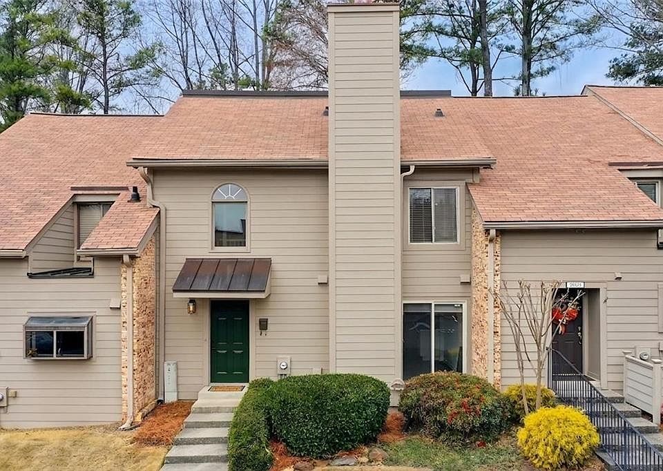 1st image of 3604 Stonewall Ct SE