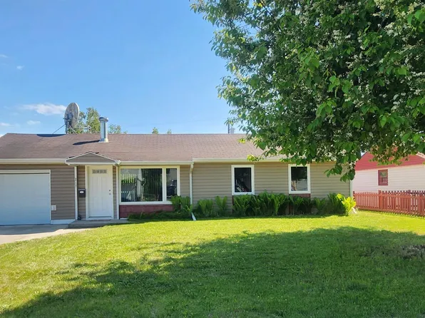 217 Slater Dr, Fairbanks, AK 99701