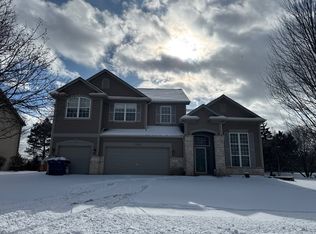 7365 Prescott Ln, Gurnee, IL 60031