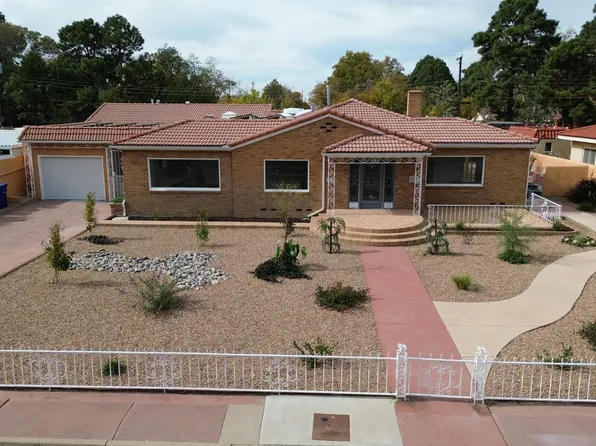 819 Parkland Cir SE, Albuquerque, NM 87108