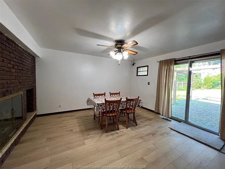 3052 Lauzon Rd #FRONT — Photo 7