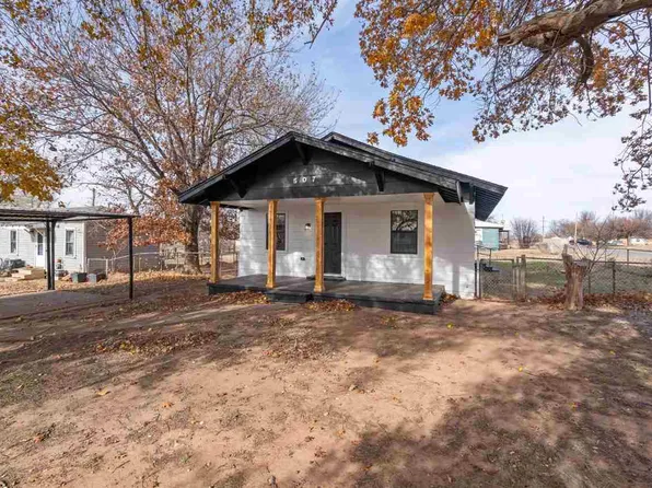 507 Michigan St, Geronimo, OK 73543