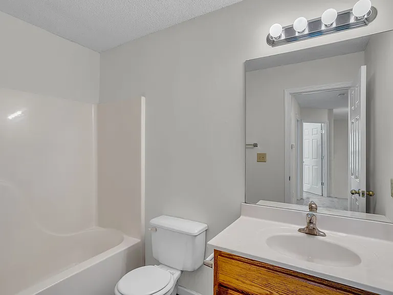 4401-4403 Cheryl Ct. — Photo 45
