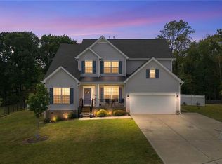 1089 Luna Creek Ct, Kernersville, NC 27284