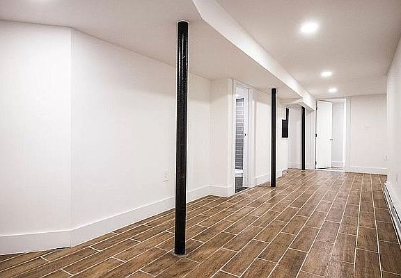 2nd image of 299 Wyckoff Ave #1B