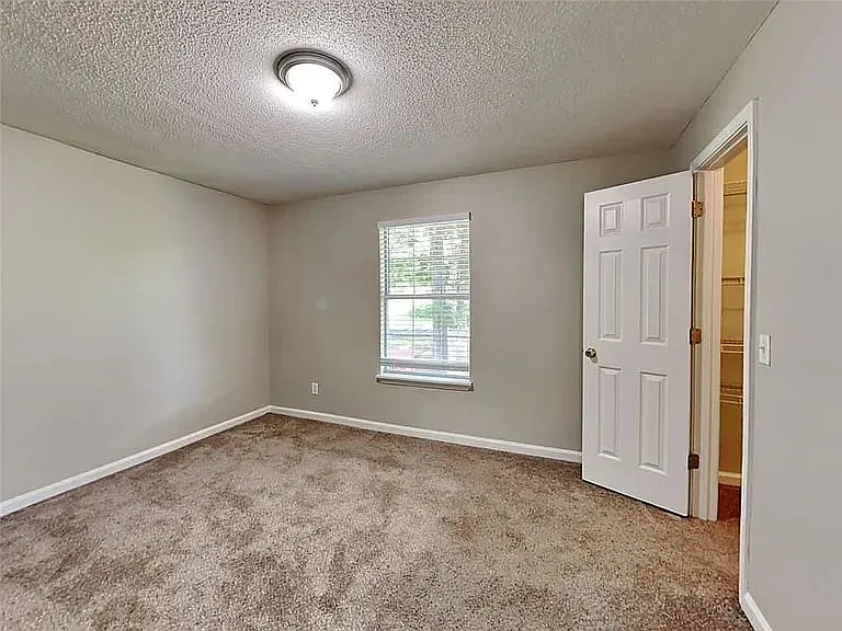 724 Russell Ridge Rd #0 — Photo 11