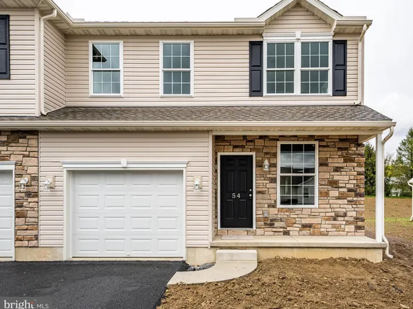 72 Helene Ct, Hamburg, PA 19526