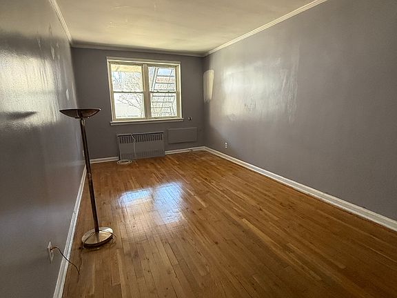 5th image of 8644 25th Ave Floor 1