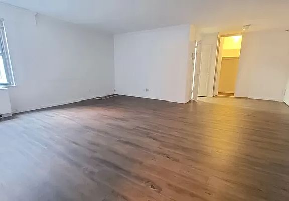 4th image of 245 E 63rd St APT 314