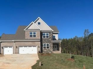 5673 Falkirk Dr, Greensboro, NC 27409