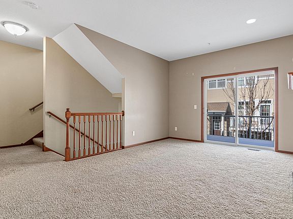 4th image of 1949 Commonwealth Blvd Unit 2