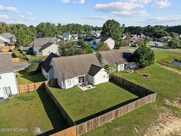 4th image of 1054 Jt Westfield Drive