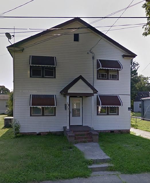 1st image of 1917 Maple Ave