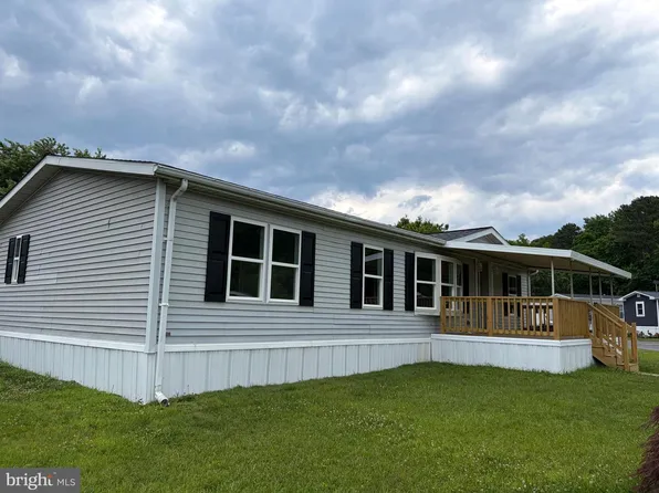 2 Tamarac Trl, Middle River, MD 21220