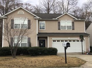 2738 Windchase Dr, Raleigh, NC 27610