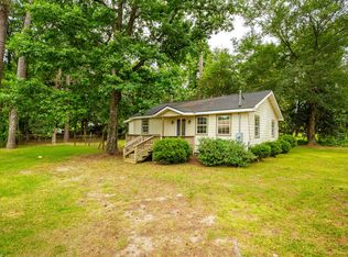 492 Russell Rd, Thomasville, GA 31757