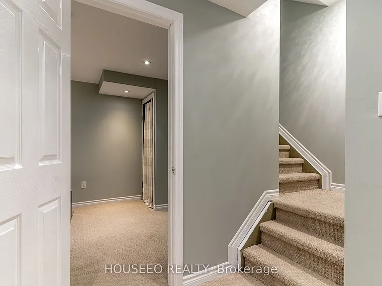 3324 Sunlight St #BASEMENT — Photo 14