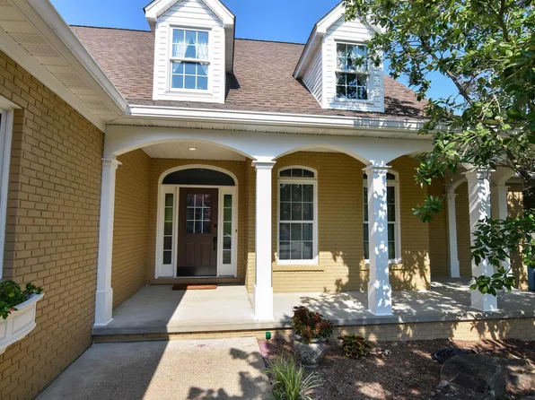 14940 Kingsmont Dr, Evansville, IN 47725