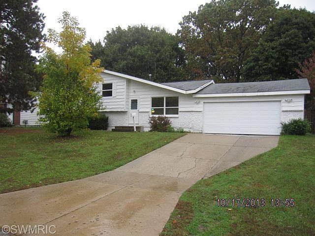 1st image of 5072 Wallingford Dr NW