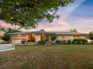 500 Douglas Dr, Lawrenceburg, TN 38464