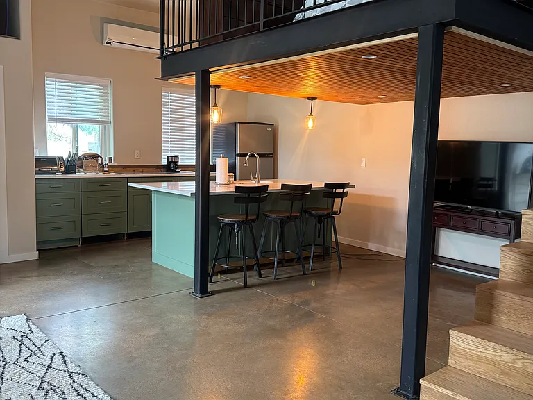 7646 Indiana St — Photo 2