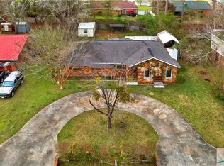 1050 Bacon Rd, Hinesville, GA 31313