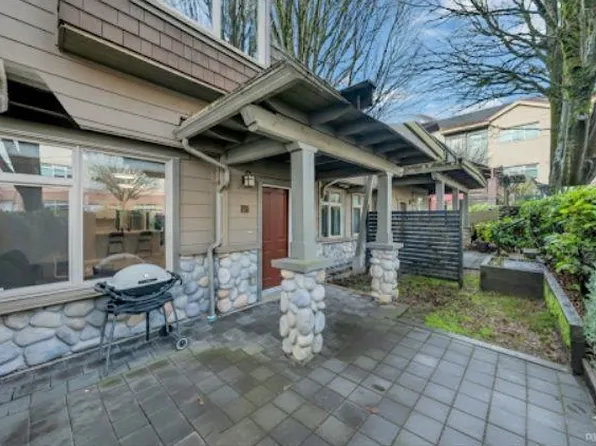 18 Jack Mahony Pl #122, New Westminster, BC V3L 5V8