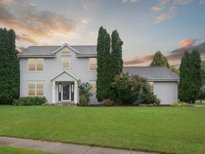 929 Chesterwood COURT, Pewaukee, WI, 53072
