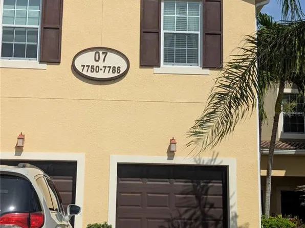 7770 Moonstone Dr #7-104, Sarasota, FL 34233