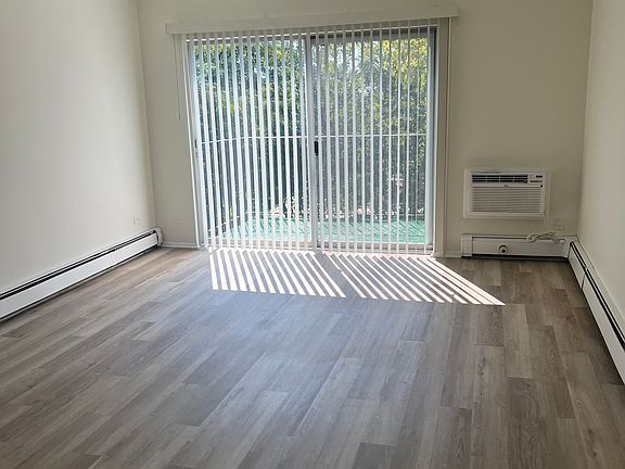 4th image of 1455 N Winslowe Dr Unit 302