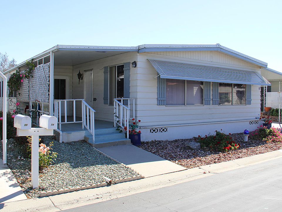 1st image of 54 Thackery Ct