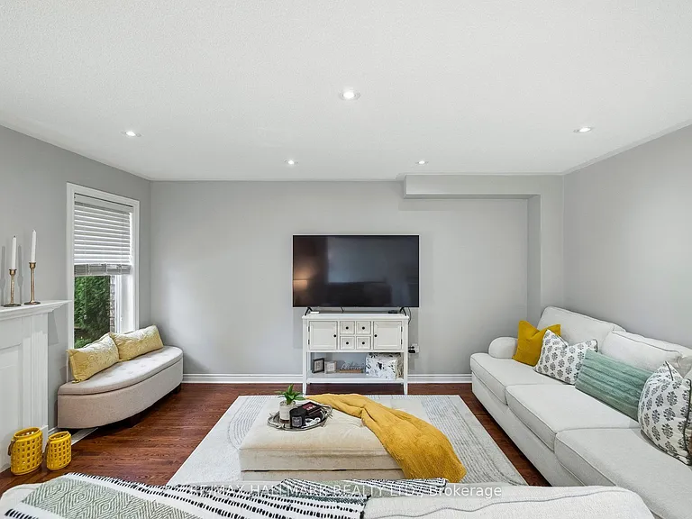 43 Nobbs Dr — Photo 12