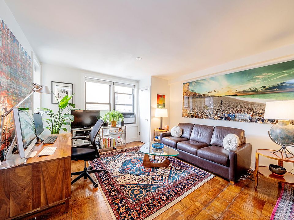 2nd image of 60 9th St #217