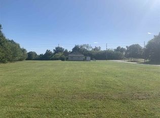 104 2nd St, Jackson, TN 38301