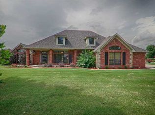 4111 Nugget Ln, Tuttle, OK 73089