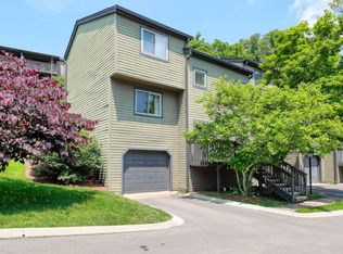 215 Summit Ridge Dr, Nashville, TN 37215