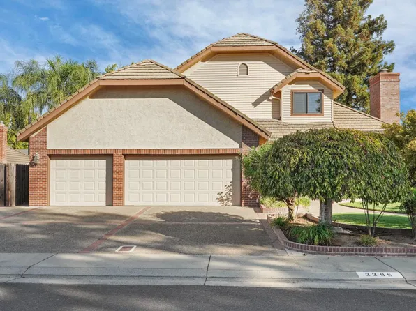 2205 Grenoble Dr, Lodi, CA 95242
