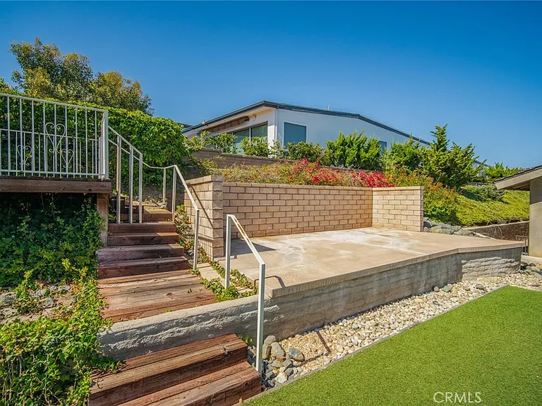 32201 Sea Island Dr — Photo 59