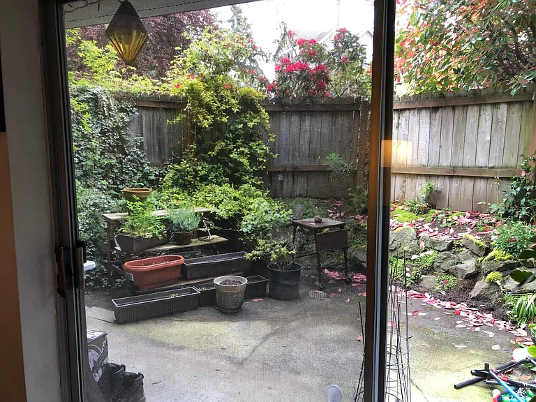 470 NE Maple Leaf Pl #101 — Photo 6