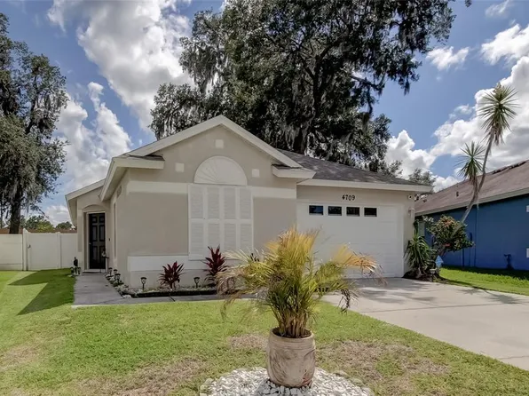 4709 White Bay Cir, Wesley Chapel, FL 33545