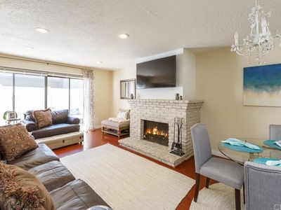 1140 Manhattan Beach Blvd APT F, Manhattan Beach, CA, 90266