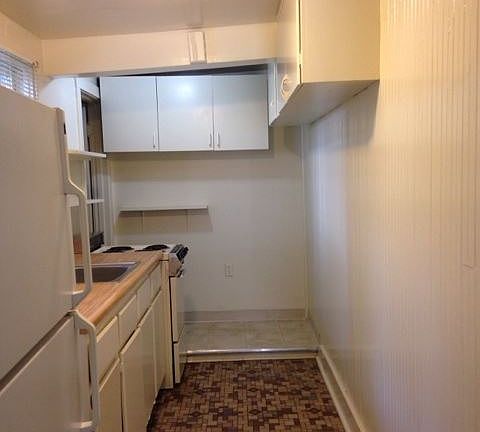 4th image of 911 26th St