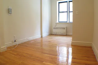 Rented by Glasser Realty LLC