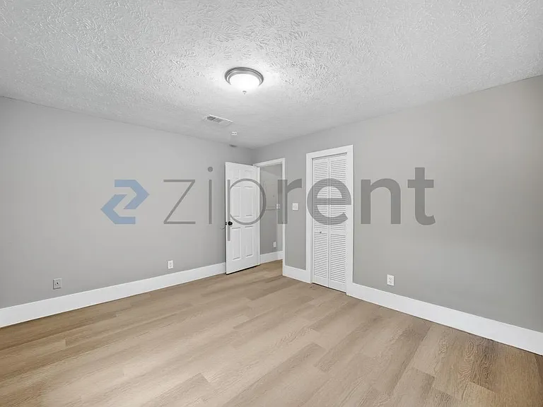 721 Ford Pl #A — Photo 9