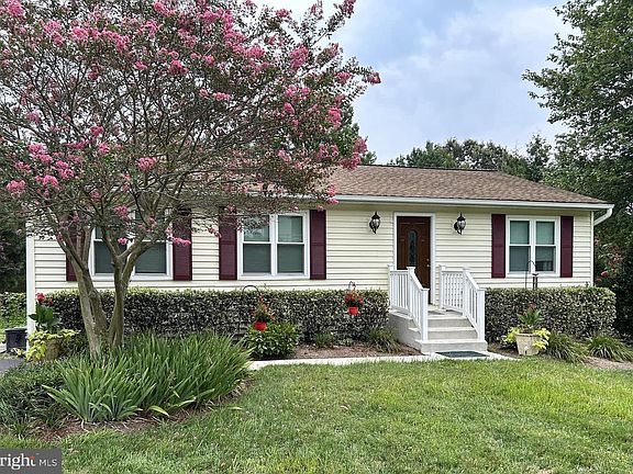 2nd image of 8637 Saint Andrews Dr