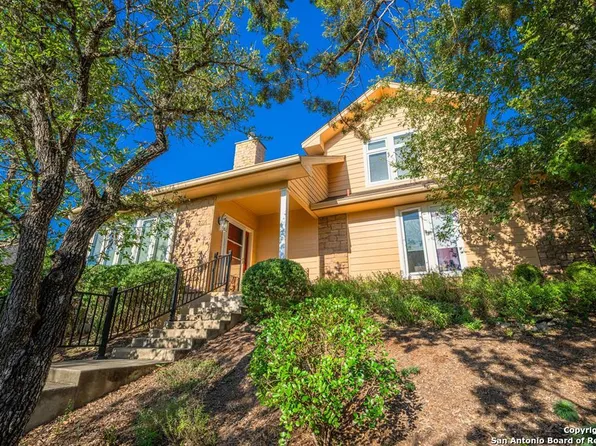 2216 San Jacinto, Kerrville, TX 78028