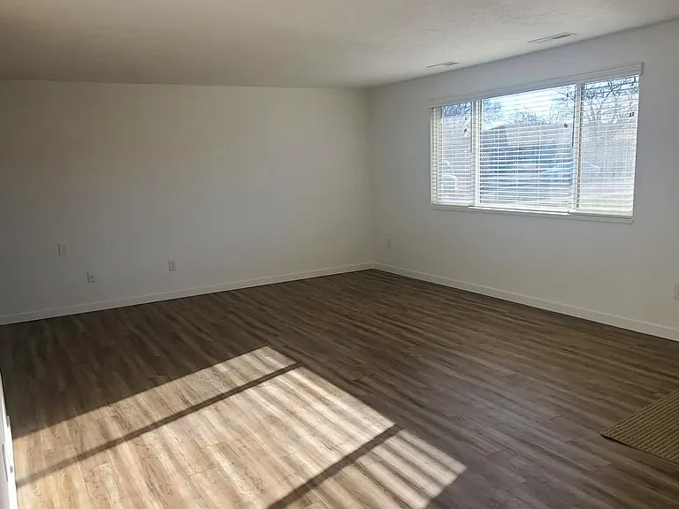5927 N Wiscomb St #5927 — Photo 12