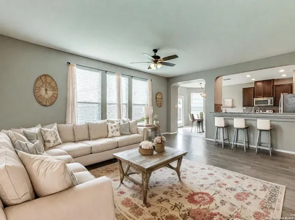10311 FORT DAVIS TRL, San Antonio, TX 78245