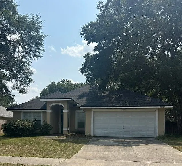 86007 Sand Hickory Trl — Photo 1