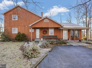 404 Focht Ln, Hamburg, PA 19526